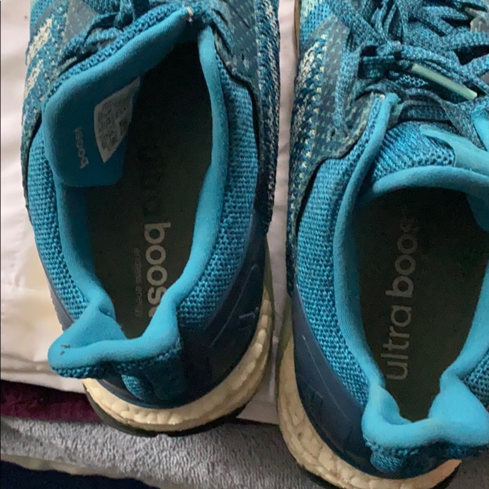 Adidas Ultra Boost 👟 - Picture 5 of 7